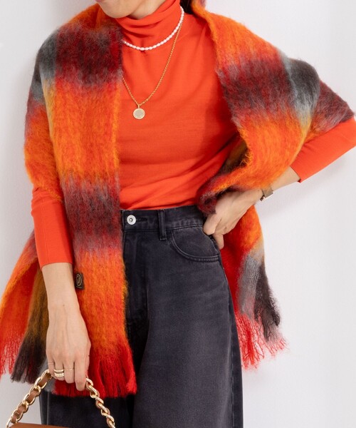 MANTAS EZCARAY（マンタスエスカライ）の「【MANTAS EZCARAY/マンタス エスカライ】MOHAIR TARTAN/モヘヤチェックマフラー（マフラー・レディース・オレンジ系その他/グレー系その他・FREE）」の10枚目の写真