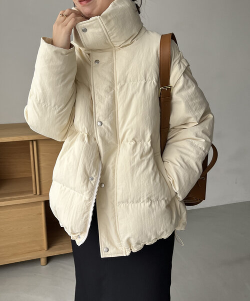 CAPRICIEUX LE'MAGE（カプリシューレマージュ）の「【サイズ展開あり】2WAY中綿ミドルコート（その他アウター・レディース・ブラック/ライトベージュ・36/38）」の5枚目の写真