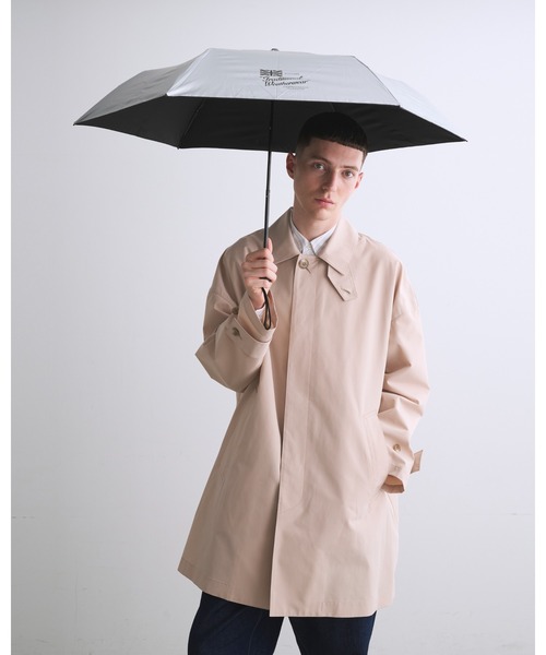 Traditional Weatherwear（トラディショナルウェザーウェア）の「LIGHT WEIGHT UMBRELLA（折りたたみ傘・レディース・シルバー/ゴールド・F）」の9枚目の写真