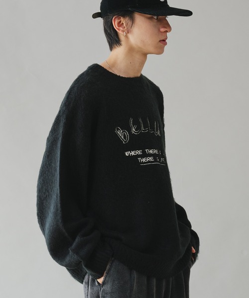 Adoon plain（アドーンプレーン）の「EMBROIDERY LOGO SHAGGY KNIT PULLOVER 刺繍ロゴシャギーニットプルオーバー（ニット/セーター・メンズ・ブルー/ブラック/カーキ・LARGE/MEDIUM）」の10枚目の写真