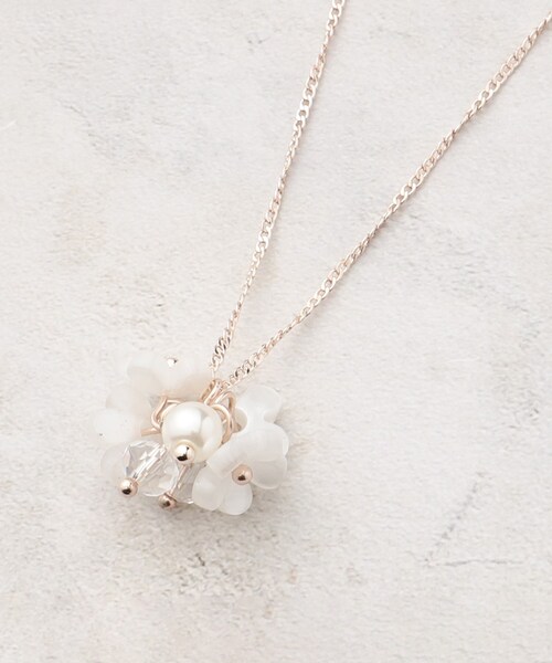grove(グローブ)の「◆さくらモチーフネックレス(ネックレス・レディース・アイボリー/ピンク/ベビーピンク・00)」の2枚目の写真