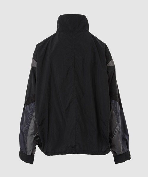 ANREALAGE(アンリアレイジ)の「WINDBREAKER PANEL BLOUSON(ブルゾン・メンズ・ベージュ系その他/ブラック・46/48)」の3枚目の写真