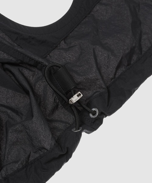 ANREALAGE(アンリアレイジ)の「WINDBREAKER PANEL BLOUSON(ブルゾン・メンズ・ベージュ系その他/ブラック・46/48)」の13枚目の写真