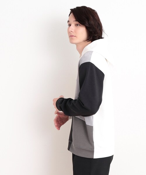 THE SHOP TK （ザ ショップ ティーケー ）の「異素材ブロッキングダンボールパーカ（パーカー・メンズ・ネイビー系4/ホワイト系7/ベージュ系その他7・02/03/04）」の6枚目の写真