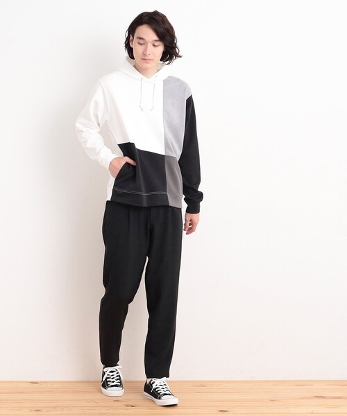 THE SHOP TK （ザ ショップ ティーケー ）の「異素材ブロッキングダンボールパーカ（パーカー・メンズ・ネイビー系4/ホワイト系7/ベージュ系その他7・02/03/04）」の8枚目の写真