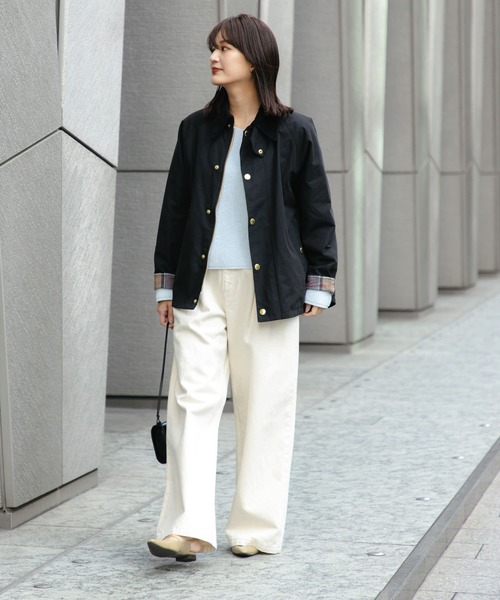 Barbour（バブアー）の「『別注』Barbour / URBAN RESEARCH　TRANSPORT（その他アウター・レディース・ベージュ/ブラック・FREE）」の13枚目の写真