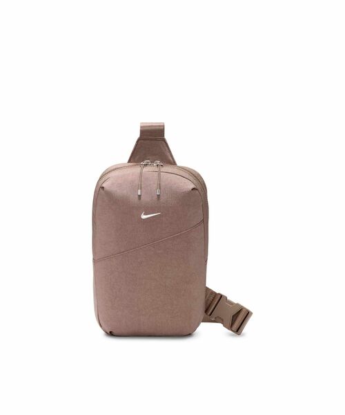 NIKE（ナイキ）の「ナイキ オーラ クロスボディバッグ (5L) / Nike Aura Crossbody Bag (5L)（ボディバッグ/ウエストポーチ・メンズ・ブラック/ブラウン系その他・ONE SIZE）」の2枚目の写真