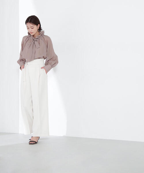 NATURAL BEAUTY BASIC(ナチュラルビューティーベーシック)の「◇アシメタックパンツ(その他パンツ・レディース・ベージュ/オフホワイト・MEDIUM/P/S)」の7枚目の写真