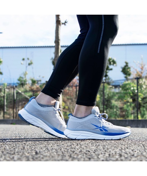 Reebok(リーボック)の「ロード ストライダー / ROAD STRIDER(スニーカー・メンズ・ネイビー/ブラック×ホワイト/ブラック/グレー/ダークネイビー/ダークグレー/ホワイト/ブラック×レッド/ブラック系その他/グレー系その他/ブルー系その他・24.5cm/25.0cm/25.5cm/26.0cm/26.5cm/27.0cm/27.5cm/28.0cm/28.5cm/29.0cm/30.0cm/31cm)」の13枚目の写真