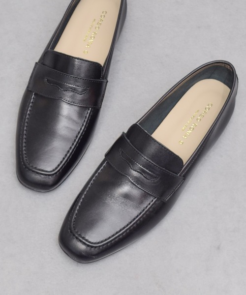 CORSO ROMA,9(コルソローマ)の「【CORSO ROMA 9】スクエアトウフラットローファー(W51616)(ローファー・レディース・ベージュ系その他/ホワイト/ベージュ/ブラック・35/36/37/39/38)」の2枚目の写真