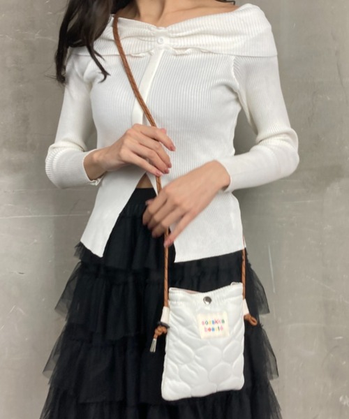 tolene(トレネ)の「もこもこ キルティング アウトドアロープ ミニバッグ ショルダーバッグ(ショルダーバッグ・レディース・ホワイト/イエロー・ONE SIZE)」の6枚目の写真