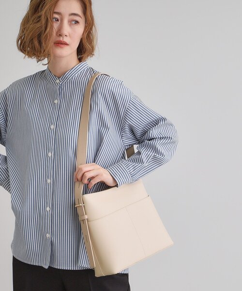 grove（グローブ）の「【雑誌掲載】Tバーワンショルダー（ショルダーバッグ・レディース・ライトグレー/ブラック/アイボリー・00）」の4枚目の写真