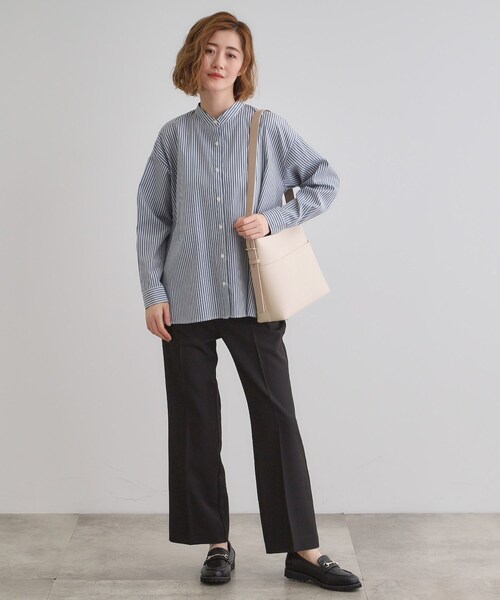 grove（グローブ）の「【雑誌掲載】Tバーワンショルダー（ショルダーバッグ・レディース・ライトグレー/ブラック/アイボリー・00）」の5枚目の写真