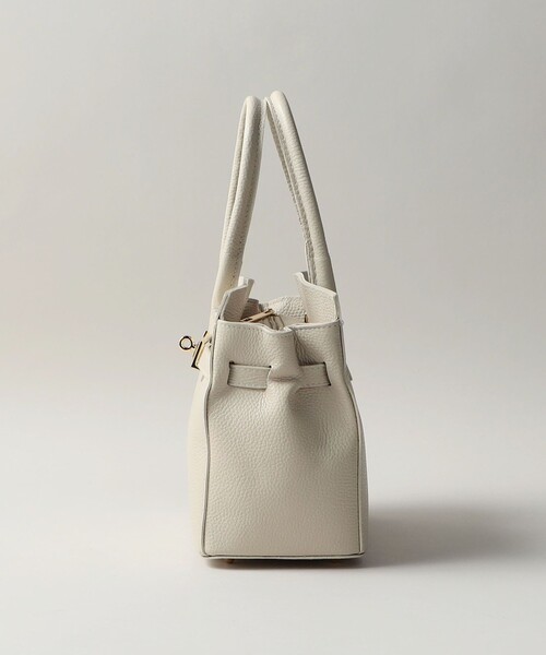 AULENTTI（オウレンティ）の「＜AULENTTI＞EL996BAG（ショルダーバッグ・レディース・ナチュラル/ブラック・FREE）」の7枚目の写真