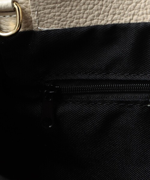 AULENTTI（オウレンティ）の「＜AULENTTI＞EL996BAG（ショルダーバッグ・レディース・ナチュラル/ブラック・FREE）」の15枚目の写真