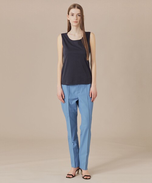 MACKINTOSH LONDON(マッキントッシュ ロンドン)の「【婦人画報掲載】コットンリネンブレンドオックステーパードパンツ(その他パンツ・レディース・ホワイト系その他/ネイビー/ブルー系その他4・40/36/38)」の5枚目の写真