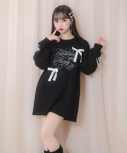 Honey Cinnamon(ハニーシナモン)の「レースラインロゴ刺繍リボンロンT(Tシャツ/カットソー・レディース・ブラック/ピンク・FREE)」の3枚目の写真