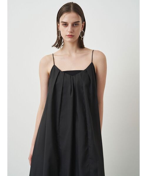 ELENDEEK（エレンディーク）の「バックティアードキャミワンピース（ワンピース・レディース・ブラック/レッド・FREE）」の8枚目の写真