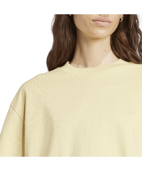 adidas(アディダス)の「アディダス adidas エッセンシャルズ ビッグロゴTシャツ(Tシャツ/カットソー・レディース・サンドグレー/チャコールグレー/ペールイエロー・S/M/L/XL)」の13枚目の写真