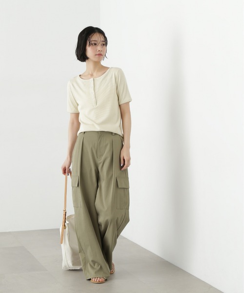 N.(N. Natural Beauty Basic)(エヌエヌナチュラルビューティーベーシック)の「ヘンリーネック五分袖カットソー(Tシャツ/カットソー・レディース・オフホワイト/ピンク/ホワイト系その他・MEDIUM)」の8枚目の写真
