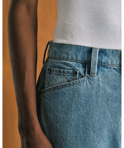 MOUNTAIN HARDWEAR（マウンテンハードウェアー）の「【別注】MOUNTAIN HARDWEAR / DENIM SHORTS（その他パンツ・メンズ・ライトブルー・MEDIUM/X-LARGE/LARGE）」の4枚目の写真