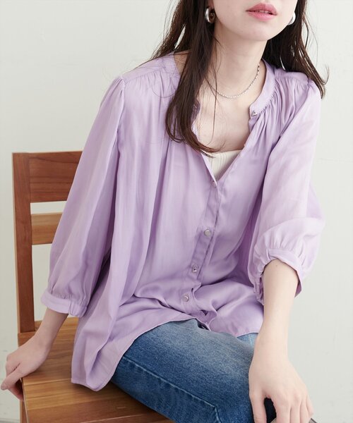 natural couture（ナチュラルクチュール）の「とろみサテン7分袖ブラウス（シャツ/ブラウス・レディース・アイボリー/ピンクベージュ/サックスブルー/グレイッシュベージュ/チャコールグレー/ラベンダー/ネイビー/ドット/ストライプ・FREE）」の6枚目の写真