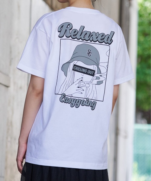 MODISH GAZE(モディシュガゼ)の「【MODISH GAZE】スモーキングガールRelaxed半袖Tシャツ(CP)(Tシャツ/カットソー・レディース・ホワイト×ブルー/ホワイト×グレー/ホワイト×ピンク/ブラック系2/ブラック系1/ブラック系3・M/L/XL)」の13枚目の写真