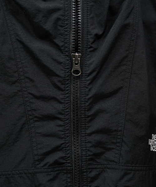 THE NORTH FACE(ザノースフェイス)の「【THE NORTH FACE(ザ・ノース・フェイス)】Short Compact Jacket(マウンテンパーカー・レディース・ホワイト系その他3/ブラック・M/L)」の12枚目の写真