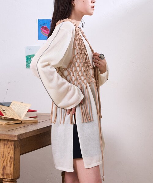 CIAOPANIC TYPY（チャオパニックティピー）の「配色ラインシアーチュニック（ニット/セーター・レディース・ベージュ/チャコールグレー/オフホワイト・ONE SIZE）」の8枚目の写真