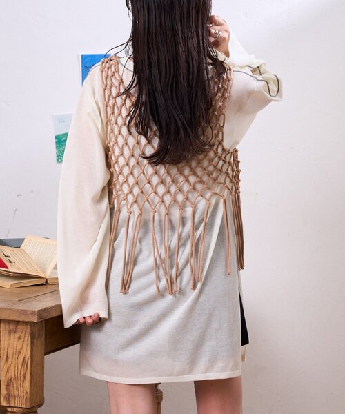 CIAOPANIC TYPY（チャオパニックティピー）の「配色ラインシアーチュニック（ニット/セーター・レディース・ベージュ/チャコールグレー/オフホワイト・ONE SIZE）」の10枚目の写真