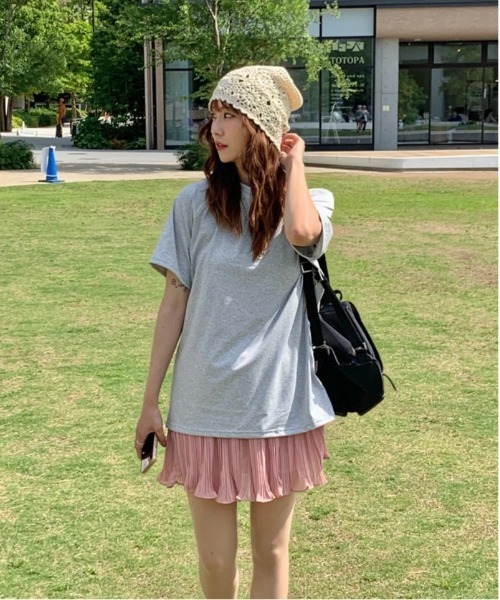 Teem Store(チームストア)の「シンプル無地オフショルT(Tシャツ/カットソー・レディース・ホワイト/ブラック/グレー・S/M/L)」の17枚目の写真