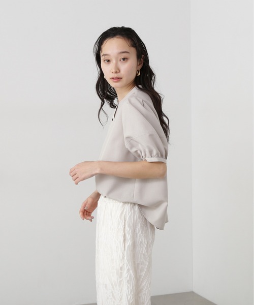 N.（N. Natural Beauty Basic）（エヌエヌナチュラルビューティーベーシック）の「リネンライク切替スリーブブラウス（シャツ/ブラウス・レディース・ネイビー系/ベージュ/ブルー系その他・MEDIUM）」の4枚目の写真