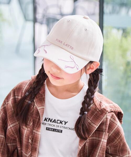 PINK-latte（ピンクラテ）の「リボン刺繍キャップ（キャップ・キッズ・ライトブルー/ブラック/アイボリー・00）」の2枚目の写真