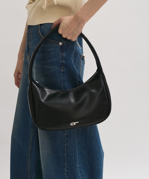 ADAM ET ROPE'（アダムエロペ）の「ワンハンドルラウンドロゴバッグ（ハンドバッグ・レディース・ブラック/ホワイト系その他5・FREE）」の4枚目の写真