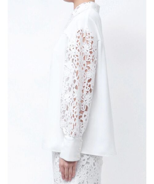 TONAL(トーナル)の「ケミカルレーススリーブブラウス(シャツ/ブラウス・レディース・オフホワイト/ブラック/ライトブルー・MEDIUM)」の20枚目の写真