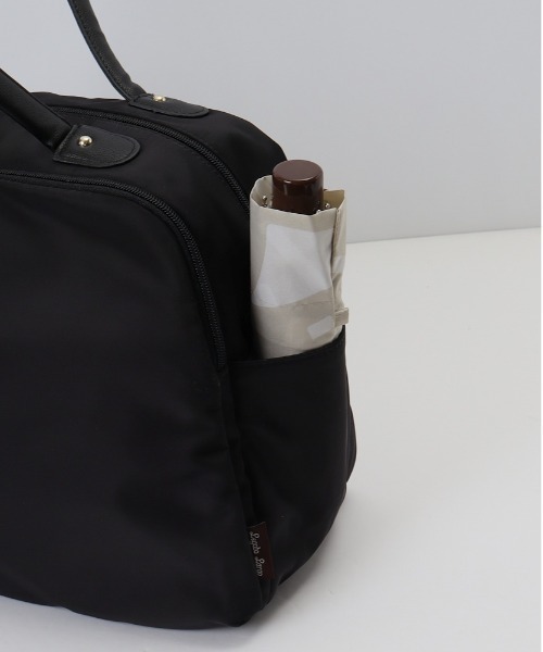 Legato Largo（レガートラルゴ）の「Legato Largo 肩楽撥水ナイロン 2WAYボストン（ボストンバッグ・レディース・ライトブラウン/ブラック・FREE）」の3枚目の写真