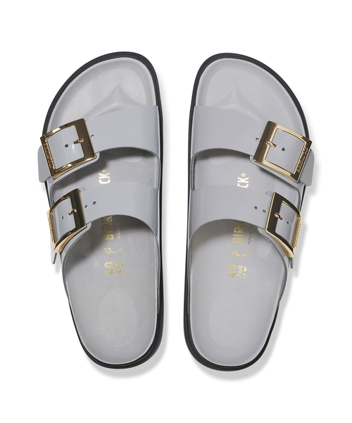 BIRKENSTOCK（ビルケンシュトック）の「BIRKENSTOCK ARIZONA DROPLET BUCKLE HEX 1029353/1029850（サンダル・レディース・ブラック/スカイブルー・36/37/38/39）」の2枚目の写真