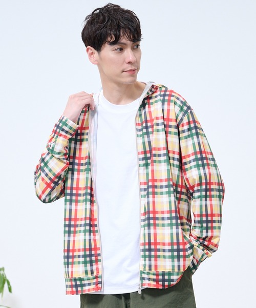 Arnold Palmer（アーノルドパーマー）の「タウン&レジャー UVパーカー（パーカー・レディース・ブラック/ベージュ・L/M/S/LL/XS）」の8枚目の写真