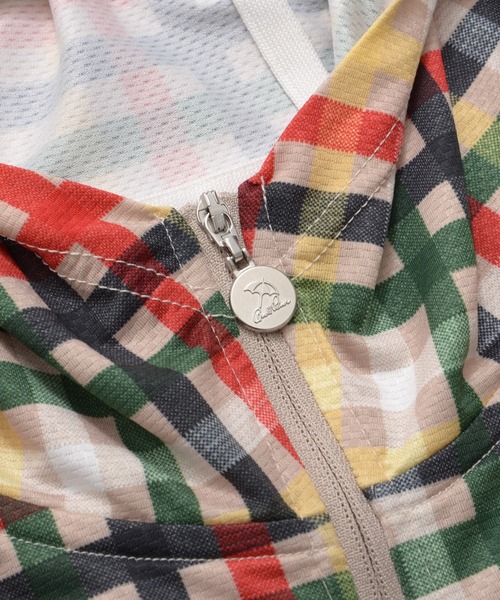 Arnold Palmer（アーノルドパーマー）の「タウン&レジャー UVパーカー（パーカー・レディース・ブラック/ベージュ・L/M/S/LL/XS）」の19枚目の写真