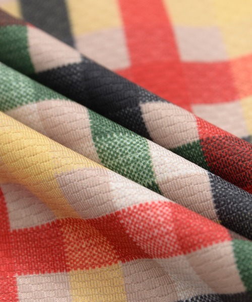 Arnold Palmer（アーノルドパーマー）の「タウン&レジャー UVパーカー（パーカー・レディース・ブラック/ベージュ・L/M/S/LL/XS）」の5枚目の写真