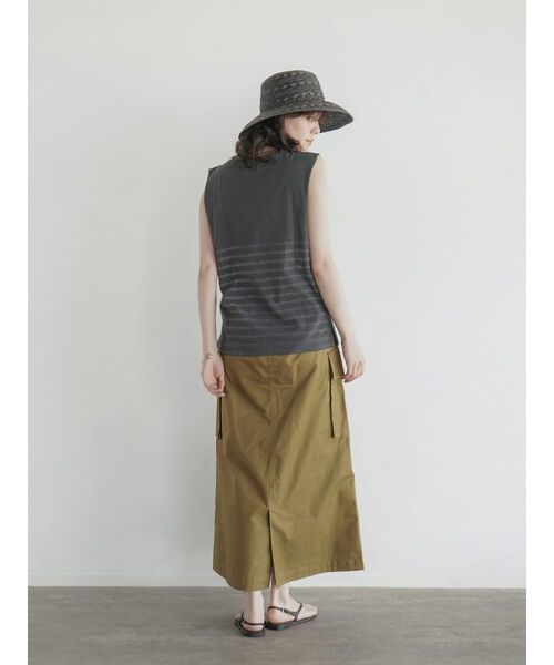 FIKA.(フィーカ)の「Button detail border T-shirt(Tシャツ/カットソー・レディース・ブルー/ブラック・FREE)」の12枚目の写真