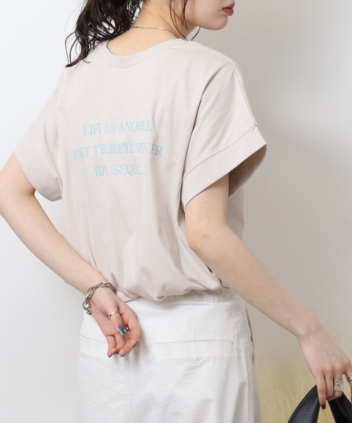 hunch(ハンチ)の「hunch 紫外線で色が変わる。文字ロゴプリント ボクシーシルエット Tシャツ(Tシャツ/カットソー・レディース・グレイッシュベージュ/レモンイエロー/ブラック/ホワイト・FREE)」の19枚目の写真