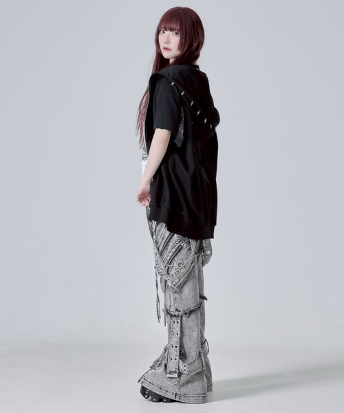 REFLEM/レフレム』サスペンダー付きフレアデニムパンツ（デニムパンツ