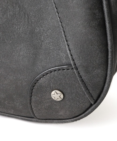 X-girl（エックスガール）の「DISTRESSED FAUX LEATHER BELT HAND BAG（ハンドバッグ・レディース・ブラック/ブラウン・ONE SIZE）」の15枚目の写真