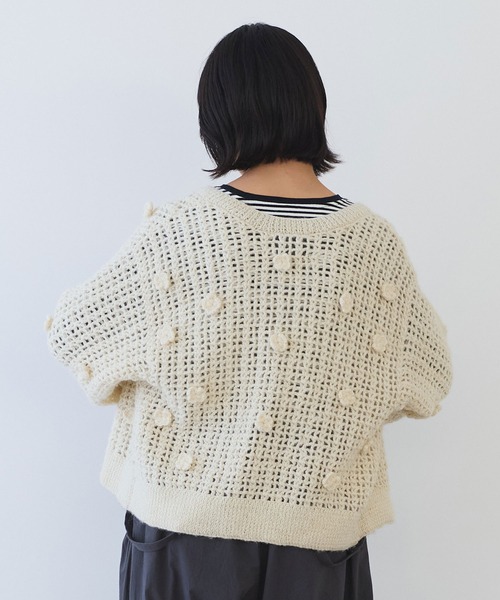 bulle de savon（ビュルデサボン）の「ネパールハンドニット おはなカーディガン（カーディガン/ボレロ・レディース・ホワイト・FREE）」の9枚目の写真