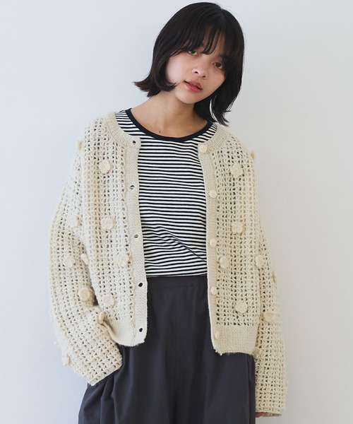 bulle de savon（ビュルデサボン）の「ネパールハンドニット おはなカーディガン（カーディガン/ボレロ・レディース・ホワイト・FREE）」の10枚目の写真