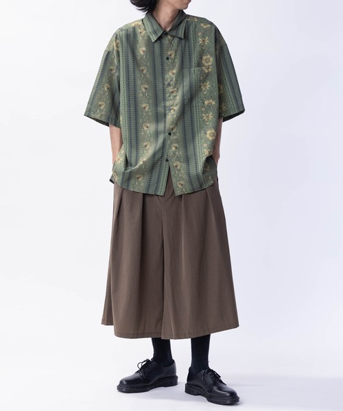 JOHN'S CLOSET(ジョンズクローゼット)の「【13】ストレッチナイロン 2タック ワイドクロップドパンツ(その他パンツ・メンズ・ブラウン/ネイビー/ブラック・MEDIUM/LARGE)」の17枚目の写真