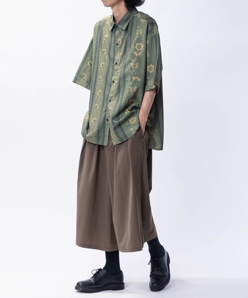 JOHN'S CLOSET(ジョンズクローゼット)の「【13】ストレッチナイロン 2タック ワイドクロップドパンツ(その他パンツ・メンズ・ブラウン/ネイビー/ブラック・MEDIUM/LARGE)」の18枚目の写真