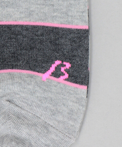 β MEN（ベータメン）の「アシンメトリーボーダー クルーソックス（ソックス/靴下・メンズ・ライトグレー/レッド/ブラック/ネイビー/グリーン・27.0cm）」の9枚目の写真