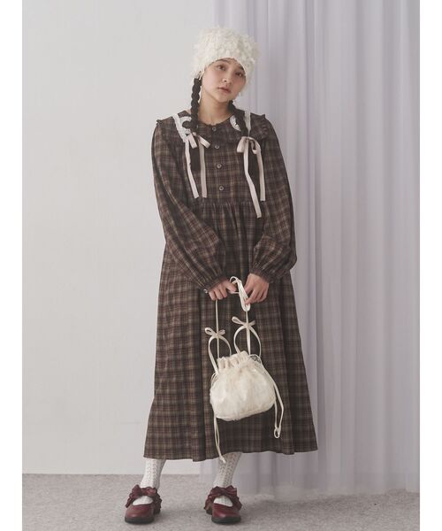 merry jenny(メリージェニー)の「Butterfly チュールポシェット(ショルダーバッグ・レディース・ピンク/ブルー/アイボリー・FREE)」の7枚目の写真